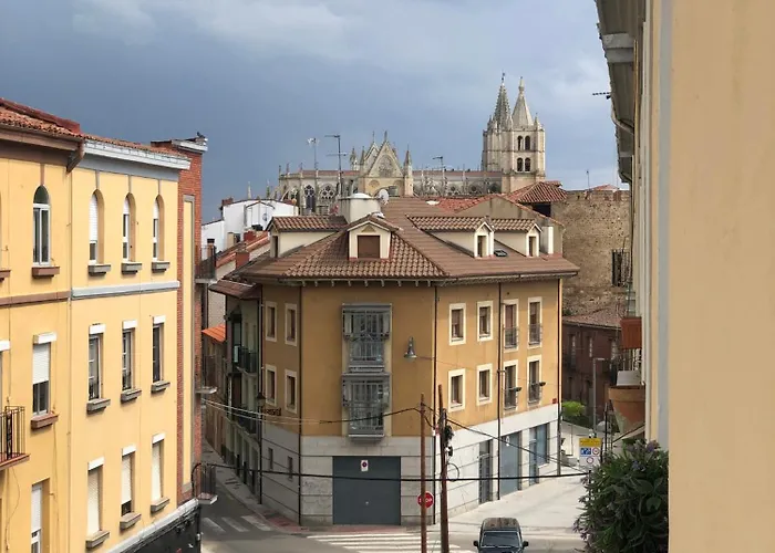 Arco Leon