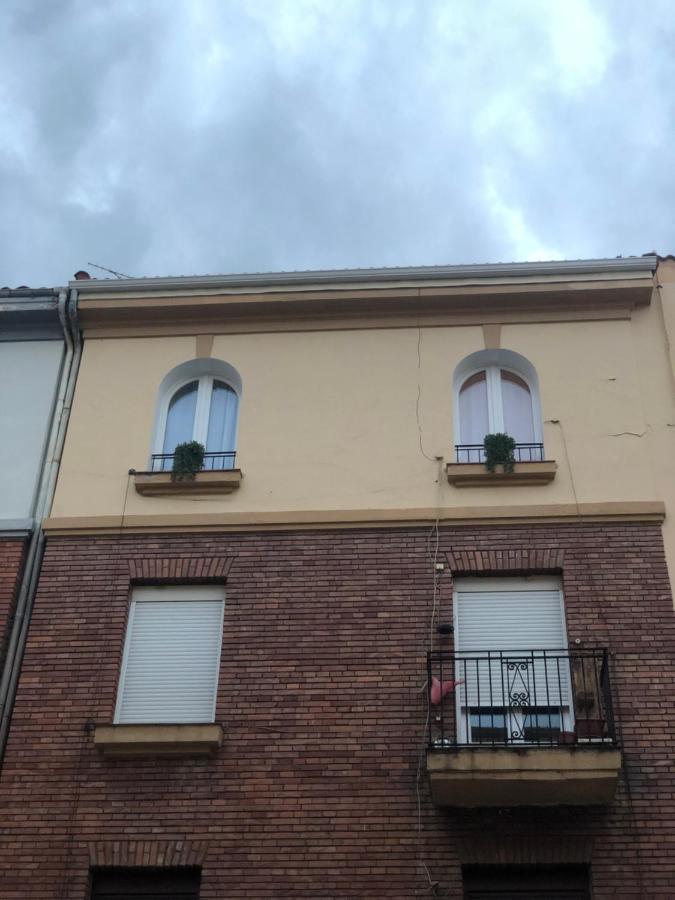 Arco * León